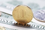 Доллар "прогнулся" под ростом цен на нефть