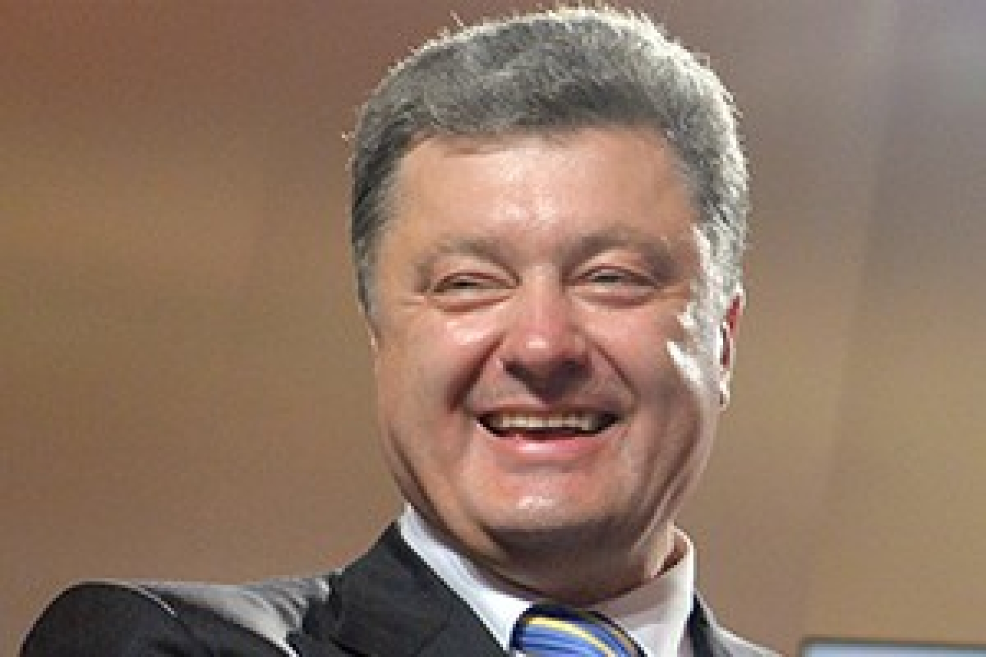 "Психи" голосуют за Порошенко