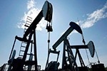 Нефть укрепилась выше 48 долларов