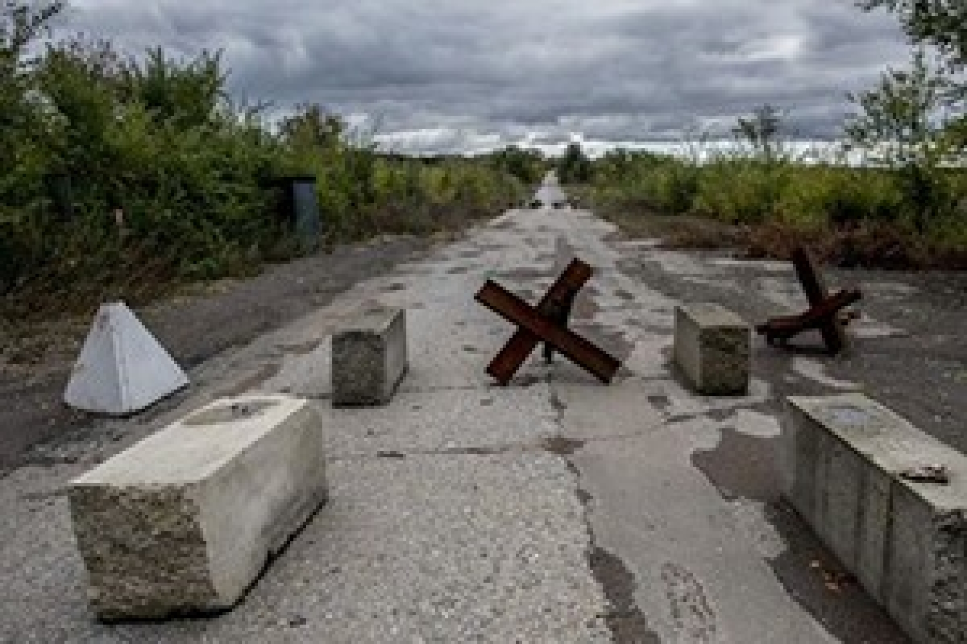 На Донбассе начался отвод войск