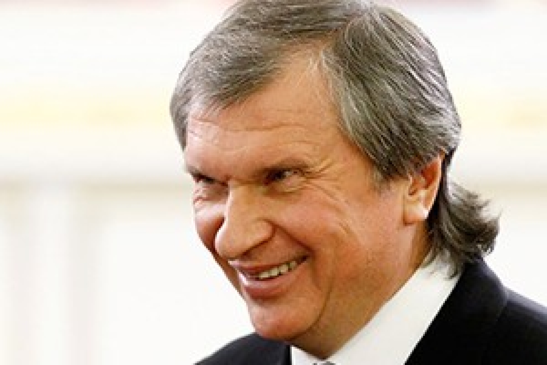 Сечин поглотит "Роснефть"?