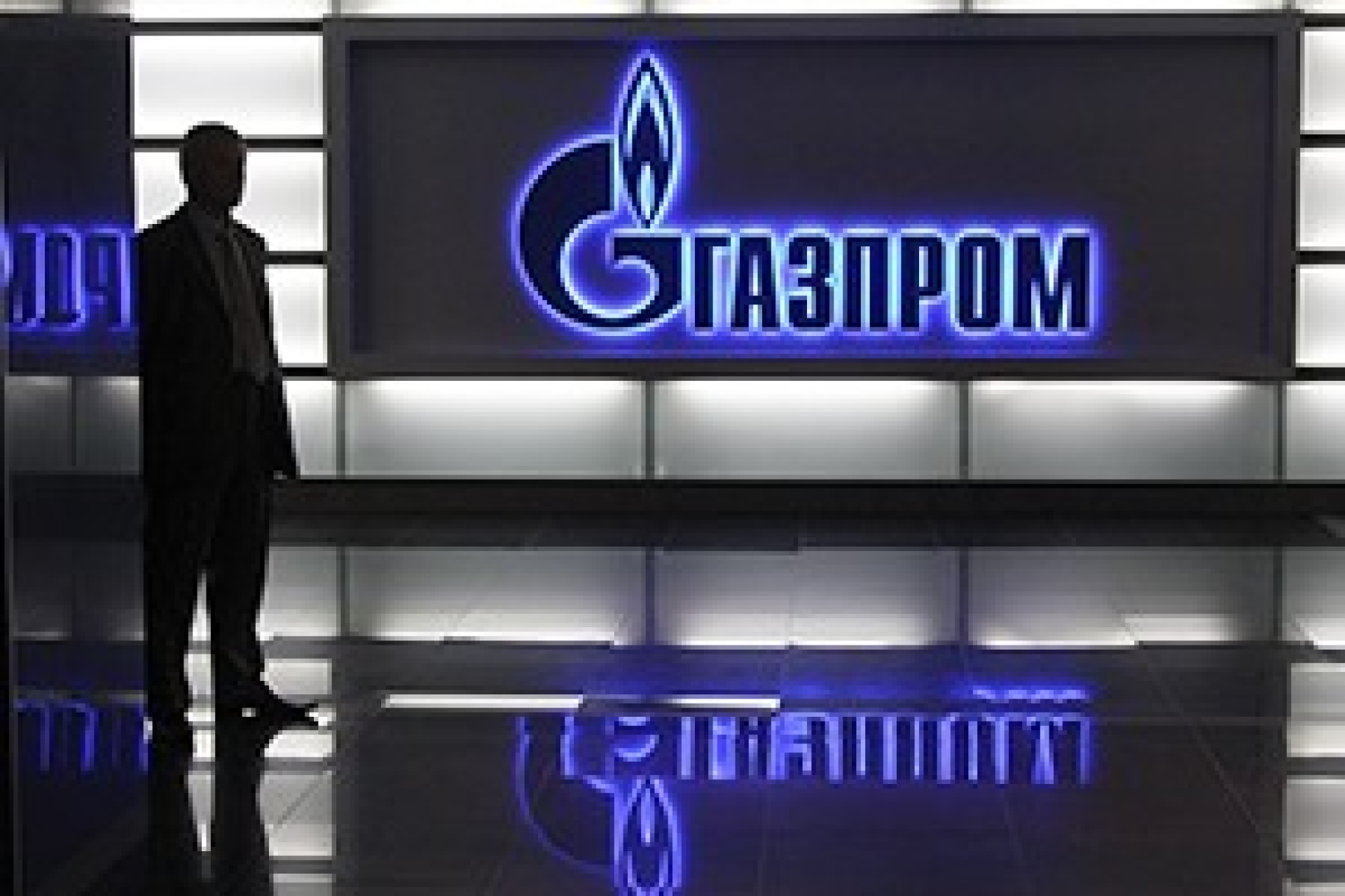 Кого предпочитает "Газпром"?