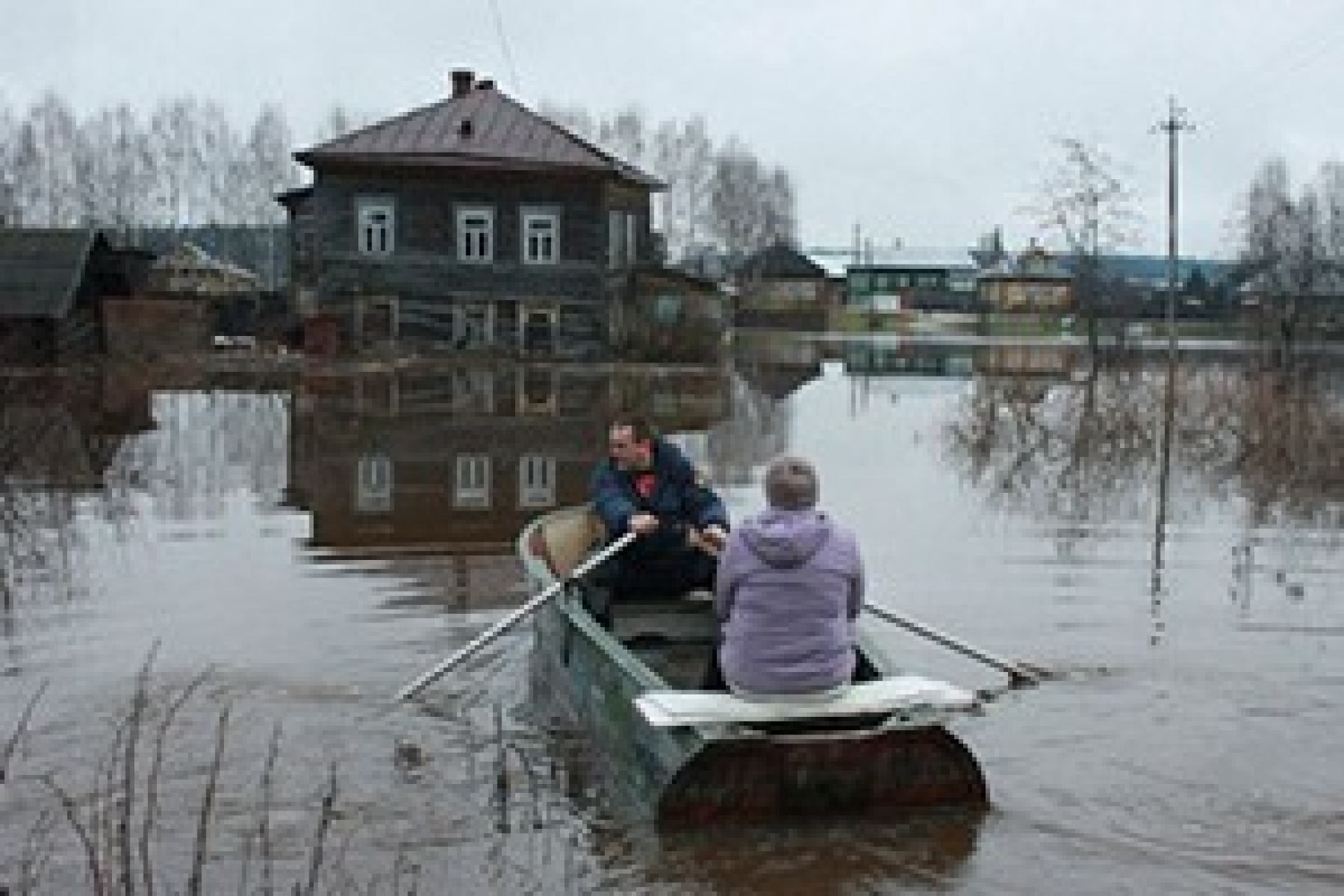 Под Омском затоплены более 20 домов