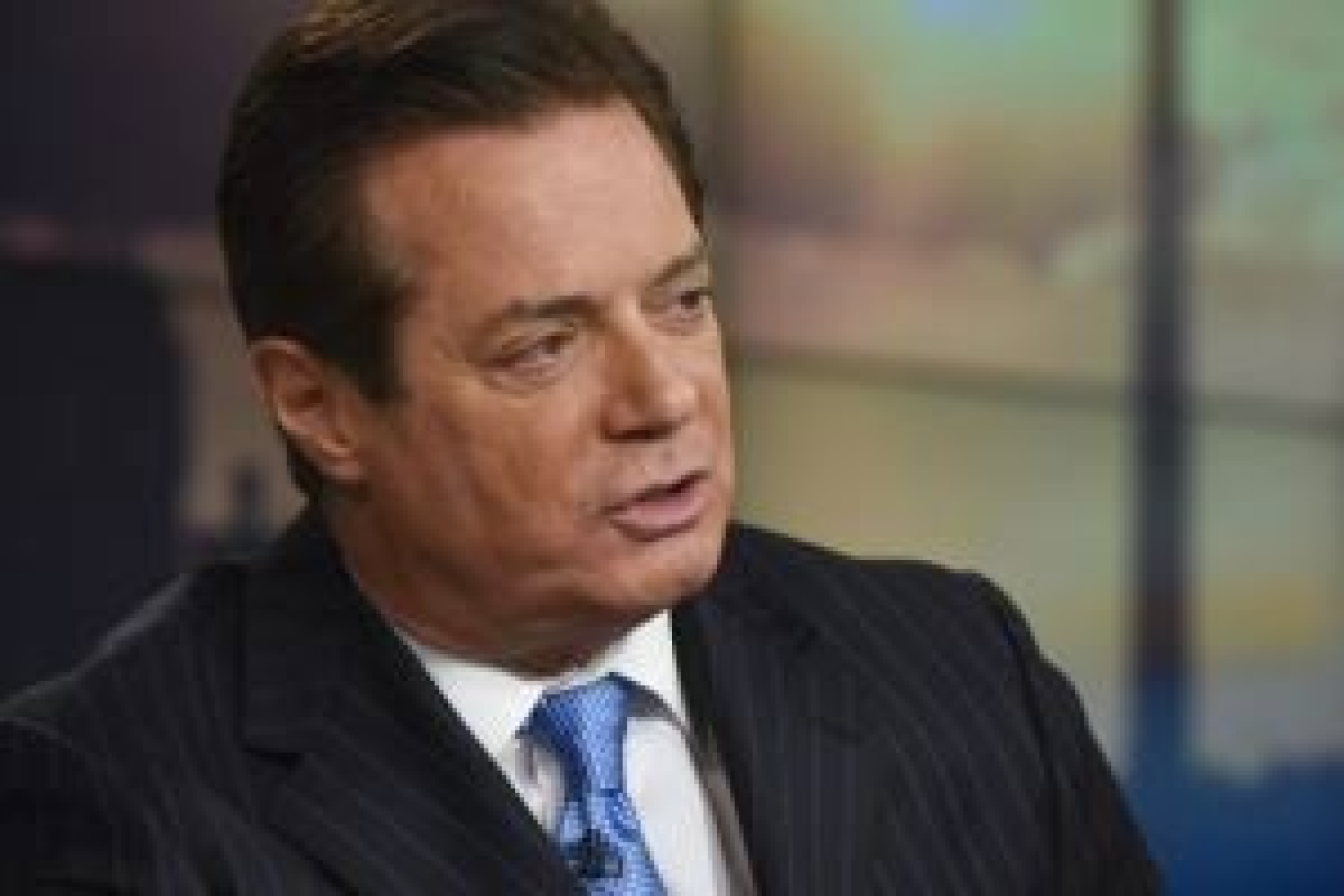 Манафорту предъявили обвинение по 12 пунктам