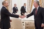 Путин принимает Болтона в Кремле