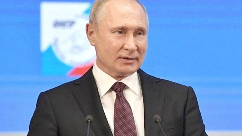 Владимир Путин прибыл во Францию с рабочим визитом