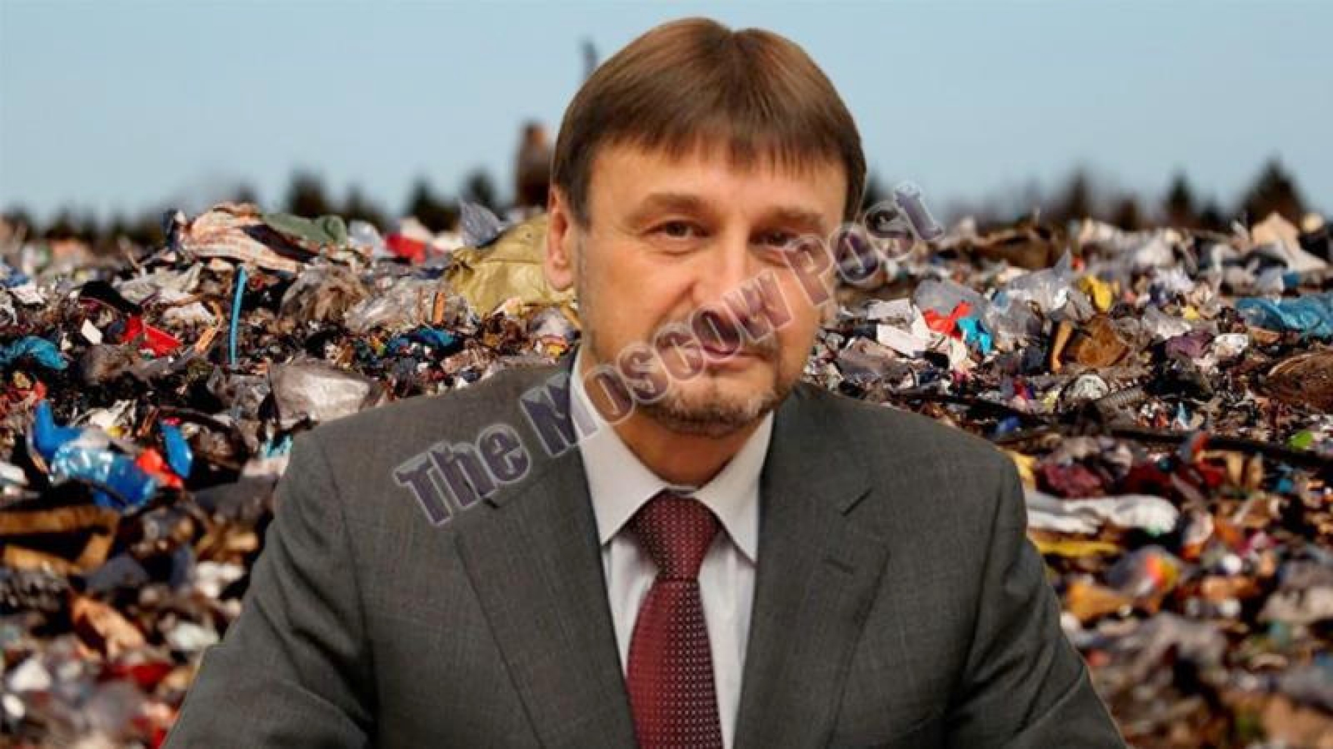 Кириенко выносит "сор" через Лебедева?