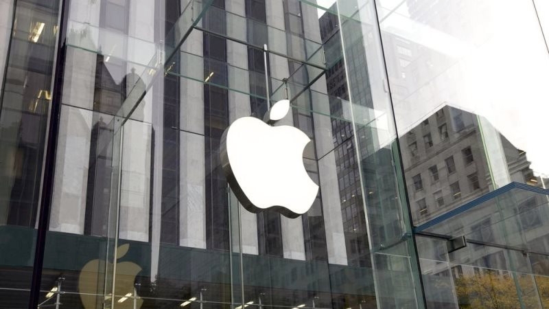 Россияне отказались от Apple