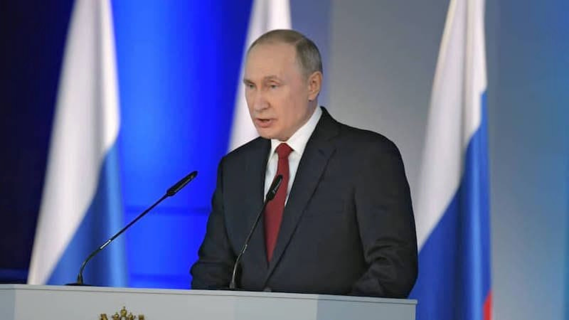 Путин не скрывает "напряженный" уровень безработицы