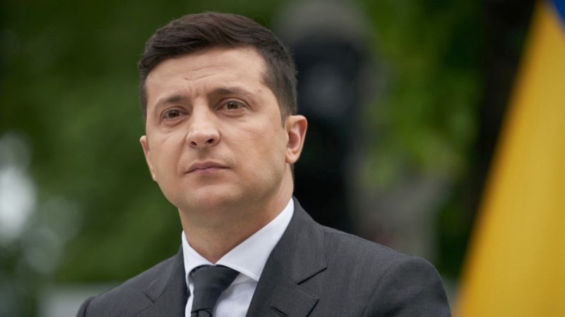 Zelensky in search of "Minotaur"