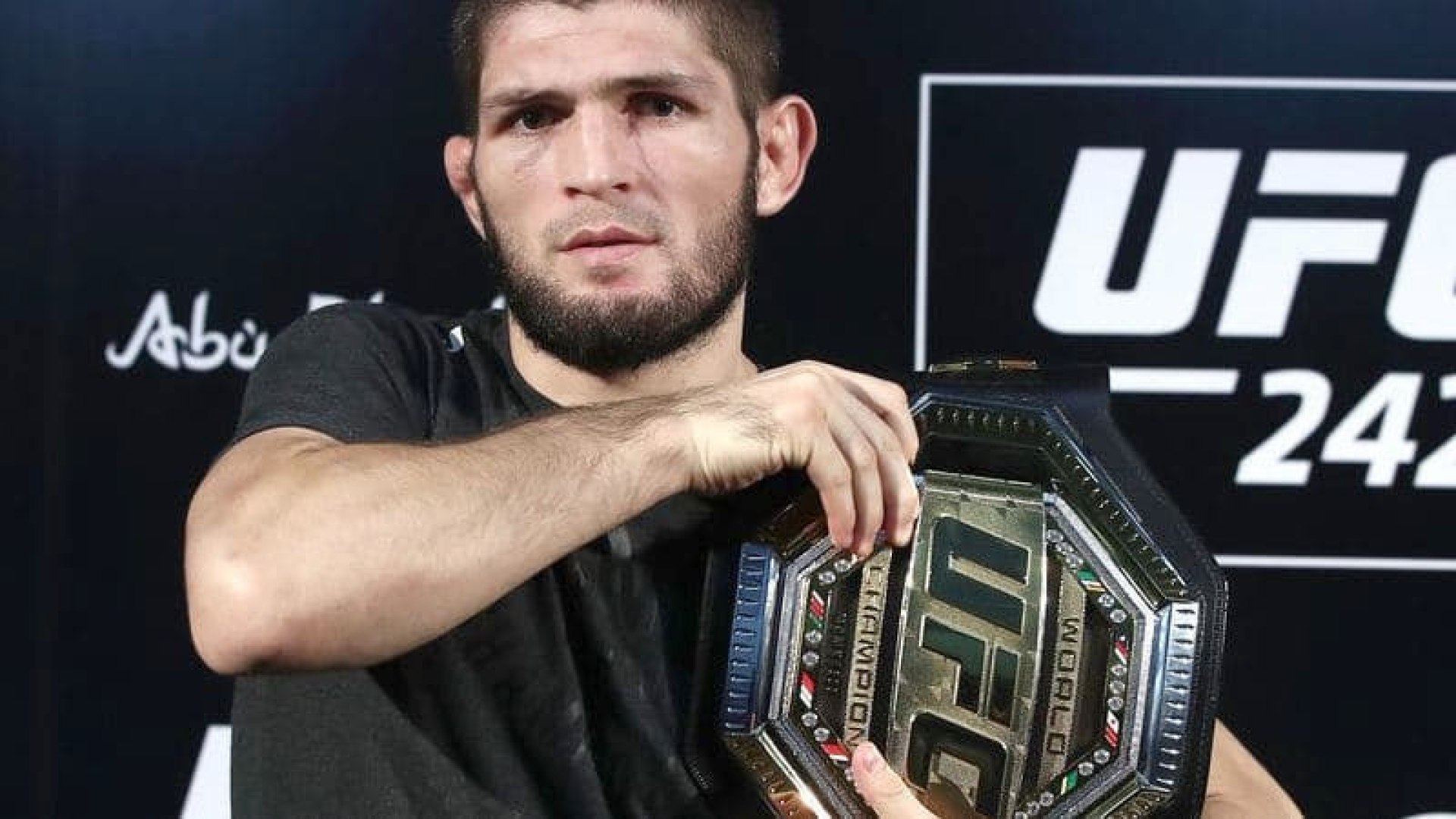 Нурмагомедов готов оставить титул чемпиона UFC