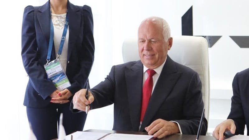 Чемезов решил провести реорганизацию