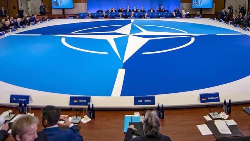 Сближение РФ и Китая стало вызовом для НАТО
