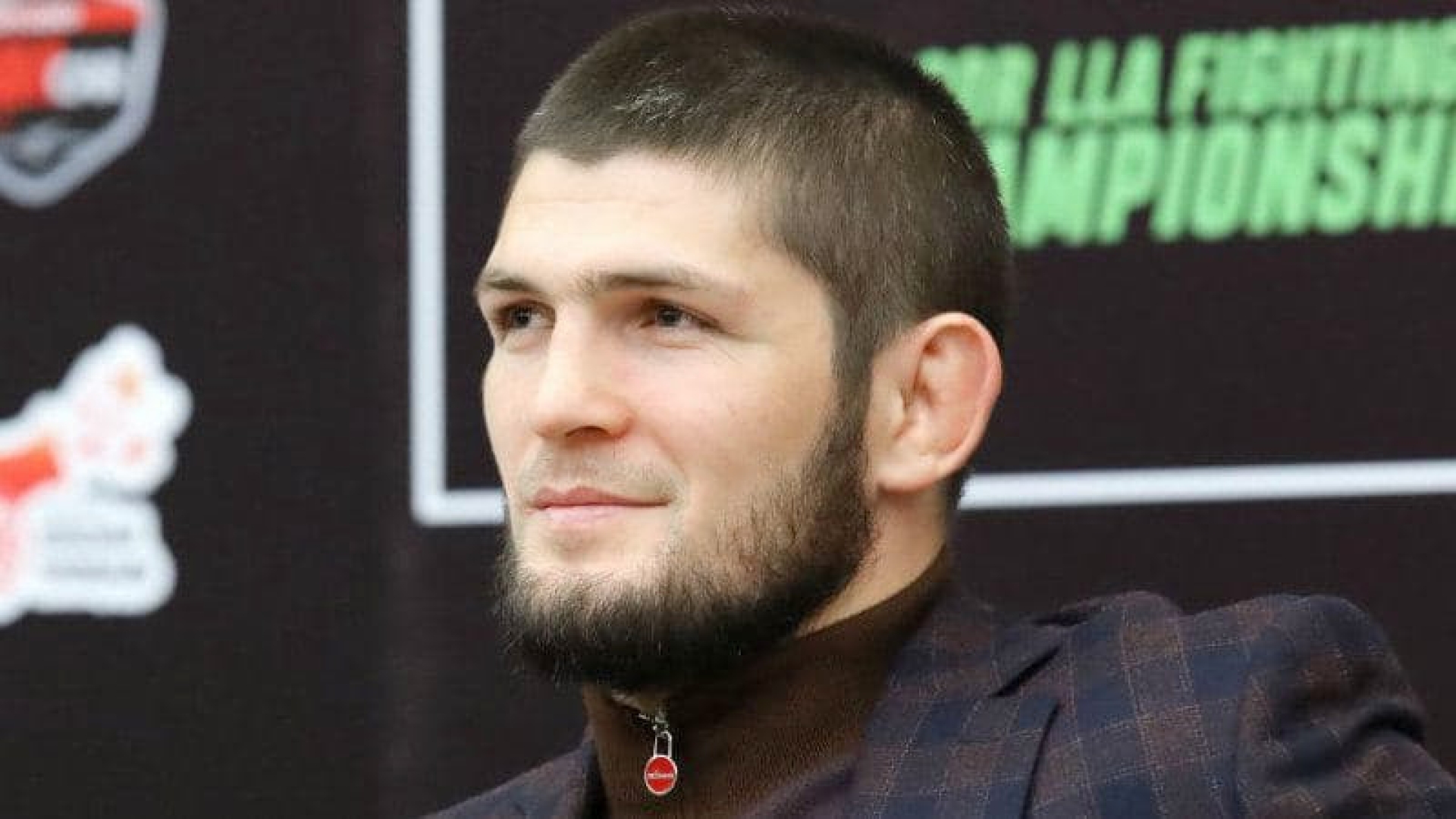 Нурмагомедова исключили из рейтингов UFC