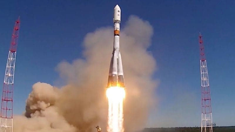 Ракета "Союз-2.1а" стартовала с Байконура на МКС