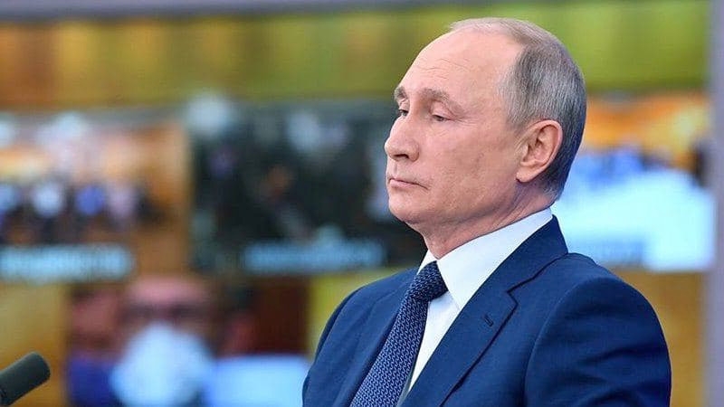 Путин потребовал "не причесывать" проблемы россиян