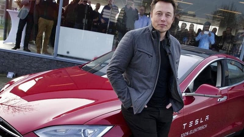 Илон Маск анонсировал скорое появление Tesla в России