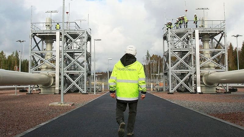 В Польше "с болью" приняли отказ США вводить санкции против "Северного потока-2"