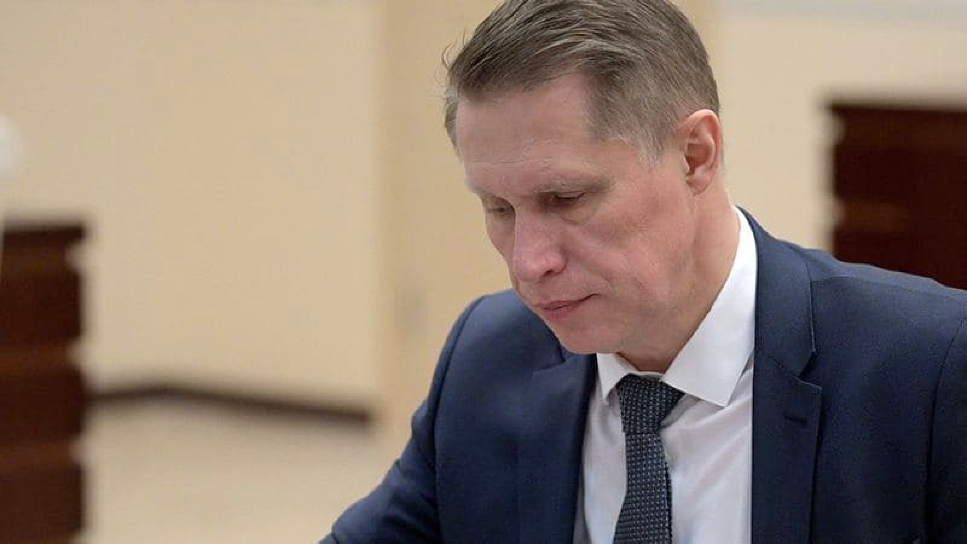 Мурашко рассказал о росте заболеваемости COVID-19 в регионах РФ