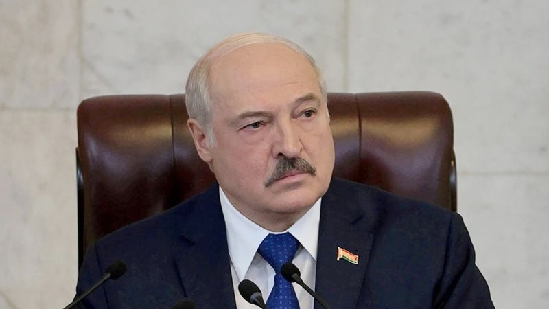 Лукашенко заявил, что скоро уйдет с поста президента