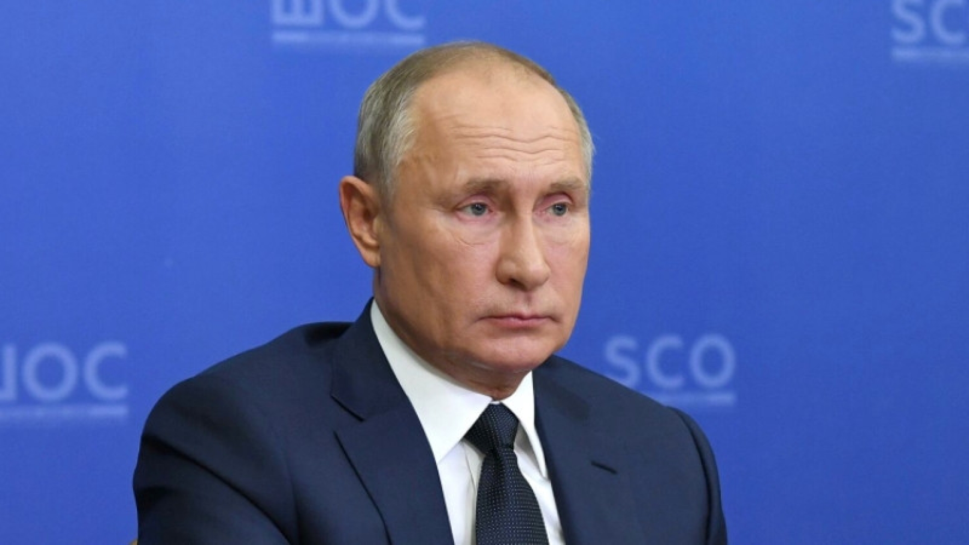 Путин заявил о необходимости разморозить средства Афганистана