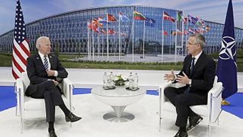 НАТО: двойные подходы к двойным стандартам