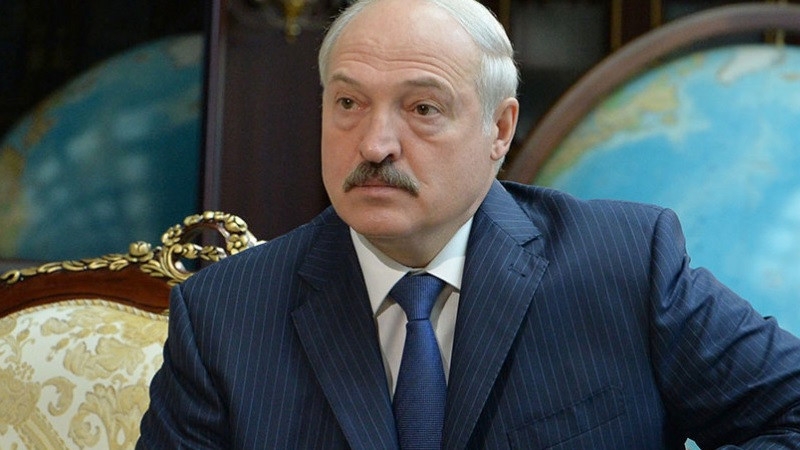Лукашенко попросил С-400 или С-500 для защиты