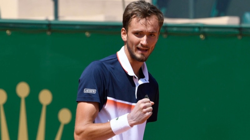 Медведев обыграл соперника на Кубке ATP