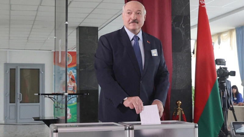 В Белоруссии начинается досрочное голосование на референдуме по изменению Конституции