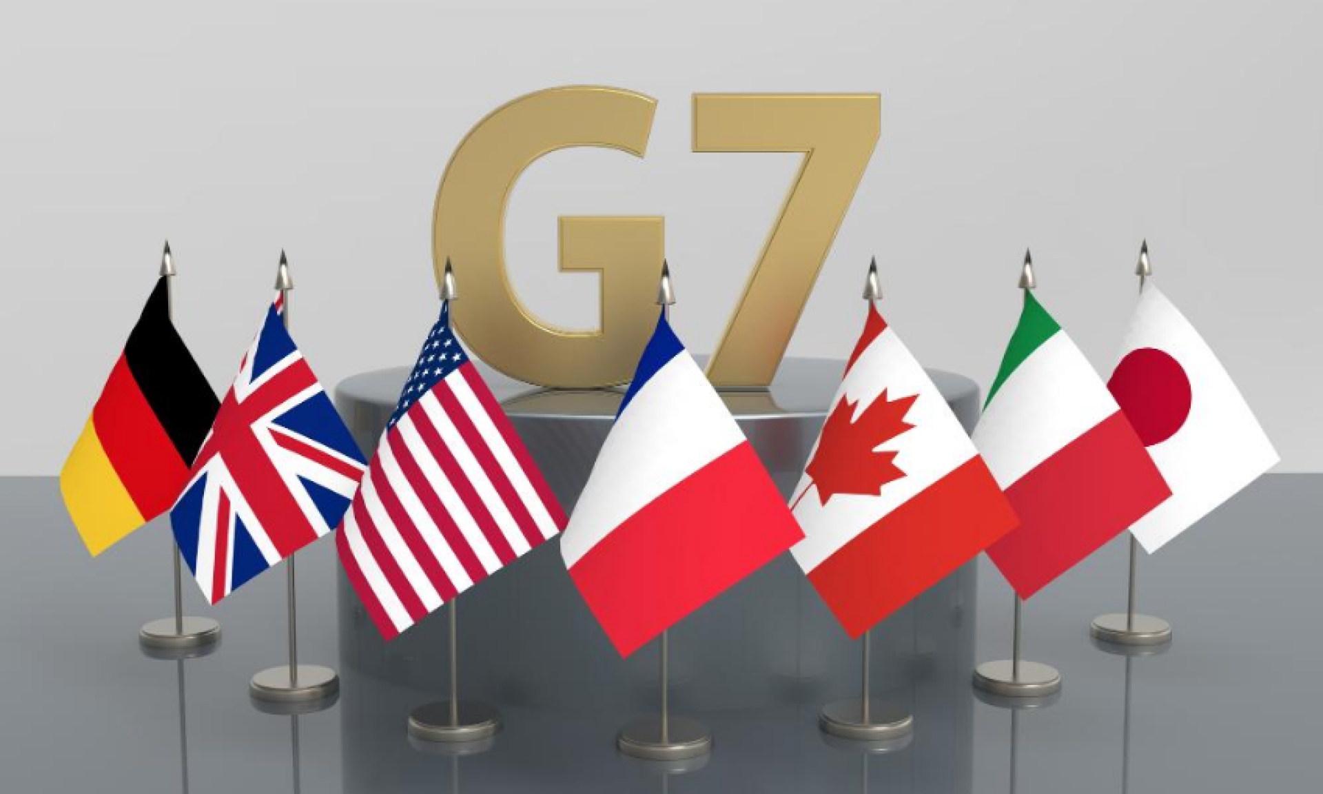 Страны G7 отказались платить России в рублях за поставки энергоресурсов