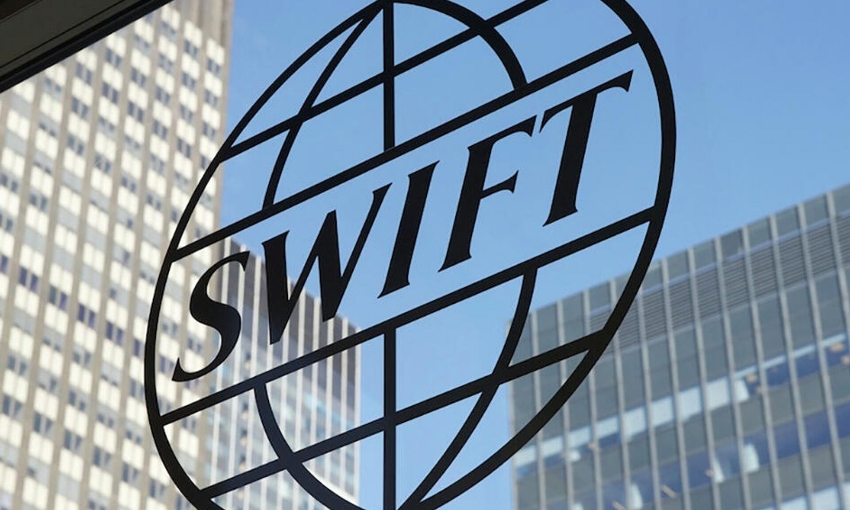 ЕC анонсировал отключение новых российских банков от SWIFT