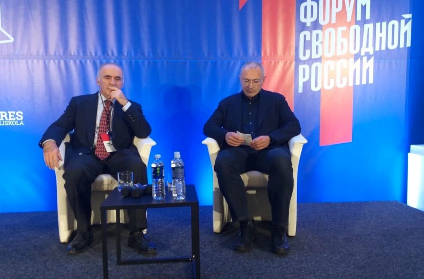 Обыкновенный фашизм: Ходорковский, Каспаров и примкнувший к ним Альфред Кох хотят "разделить" россиян на "плохих" и хороших