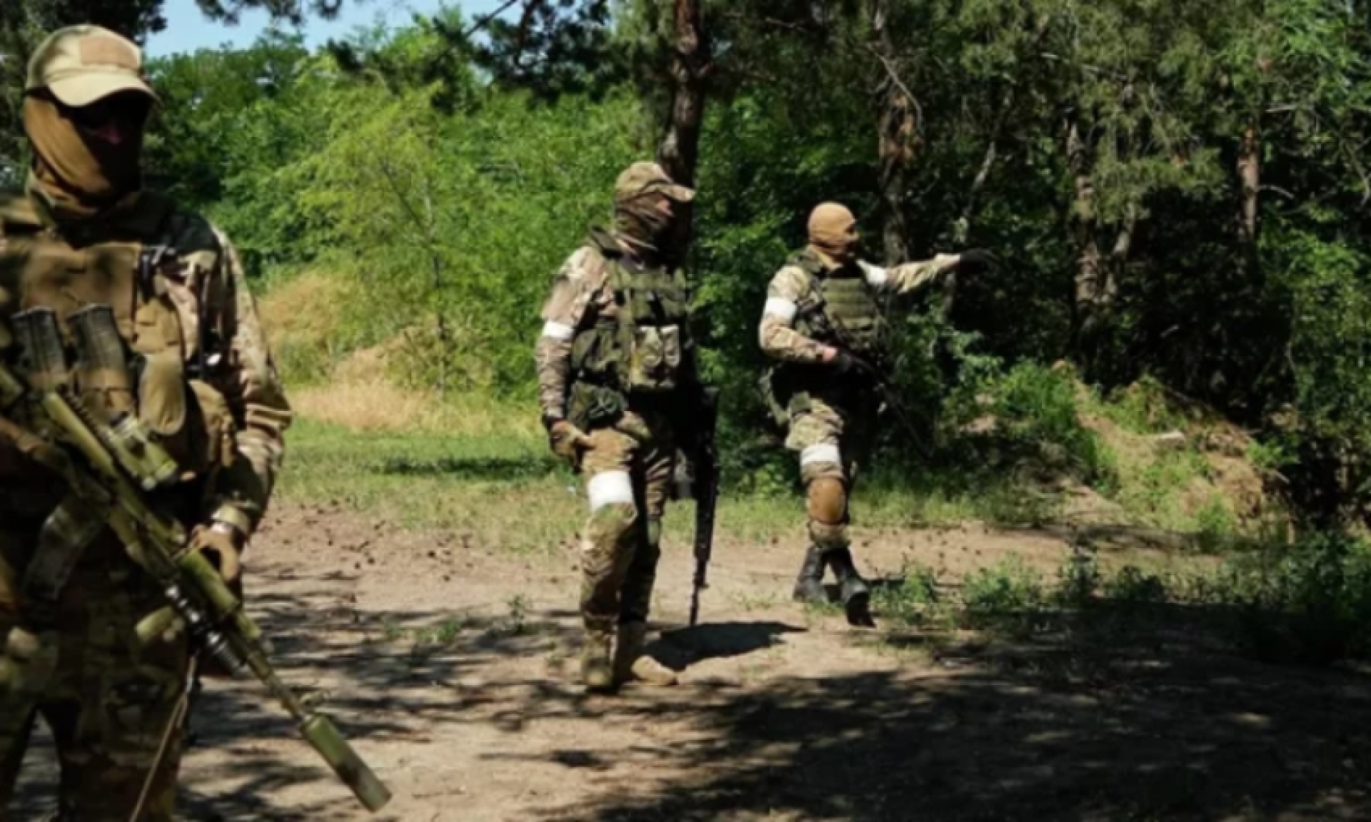 В ЛНР заявили о взятии под контроль Горского и Золотого