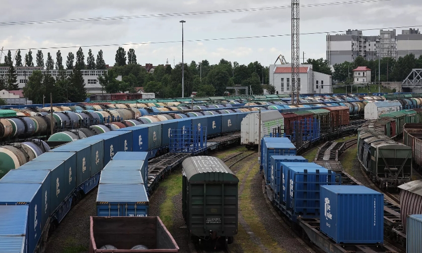 Еврокомиссия рекомендовала не запрещать транзит в Калининград при условии контроля грузов