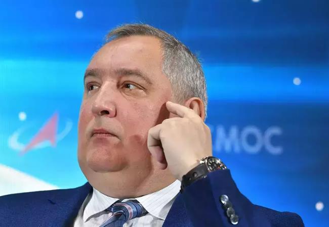 Goodbye astronaut: Rogozin "flew away," but promised to return