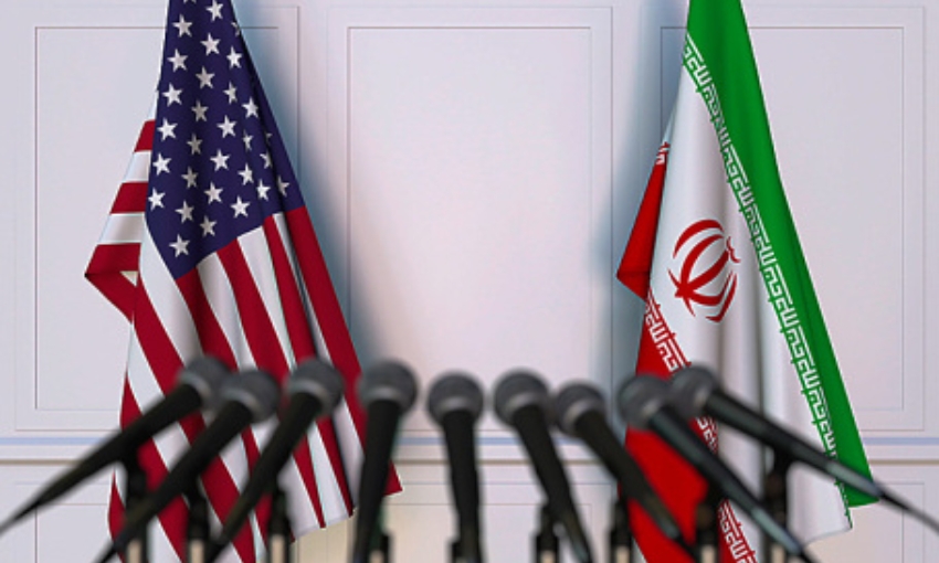 США и Иран: раздвоение двуличности