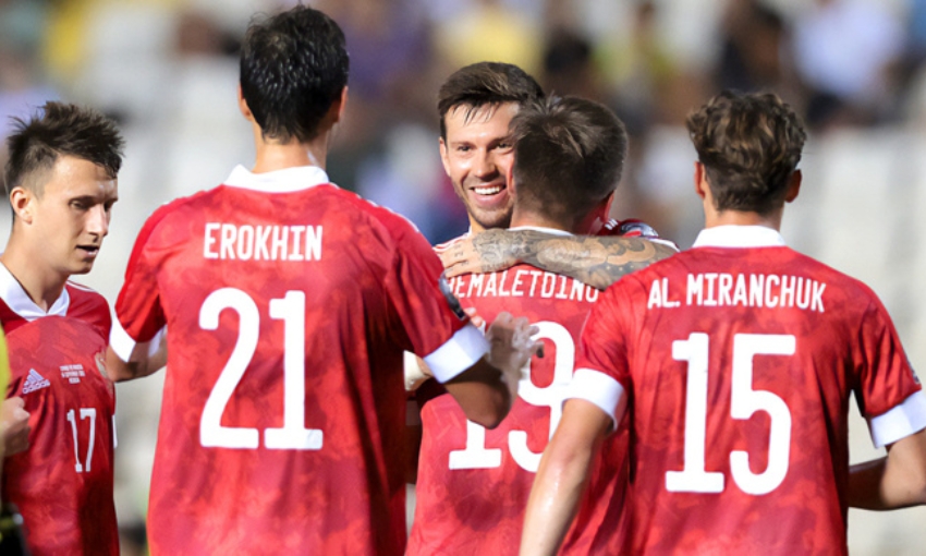 Сборная России по футболу сыграет с Киргизией и Ираном