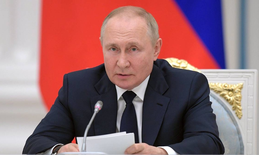 Путин на встрече с президентом Ирана Раиси назвал западные страны "хозяевами своего слова"