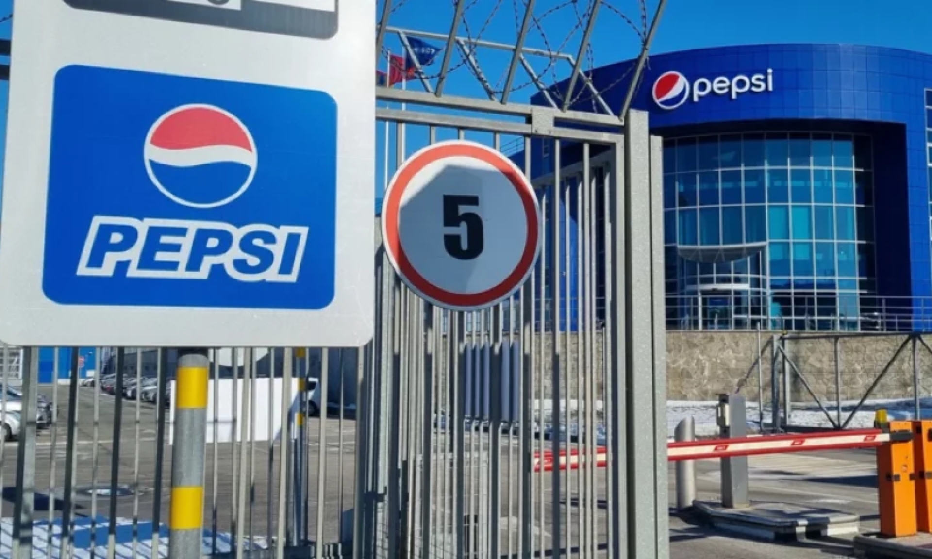 Reuters: Pepsico прекратила производство Pepsi, 7UP и Mountain Dew в России