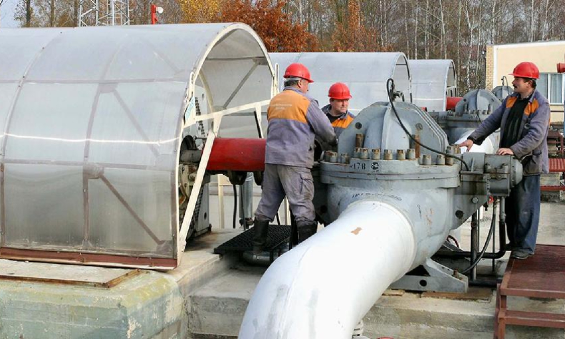 В "Транснефти" сообщили, что Польша продолжает прием нефти из РФ