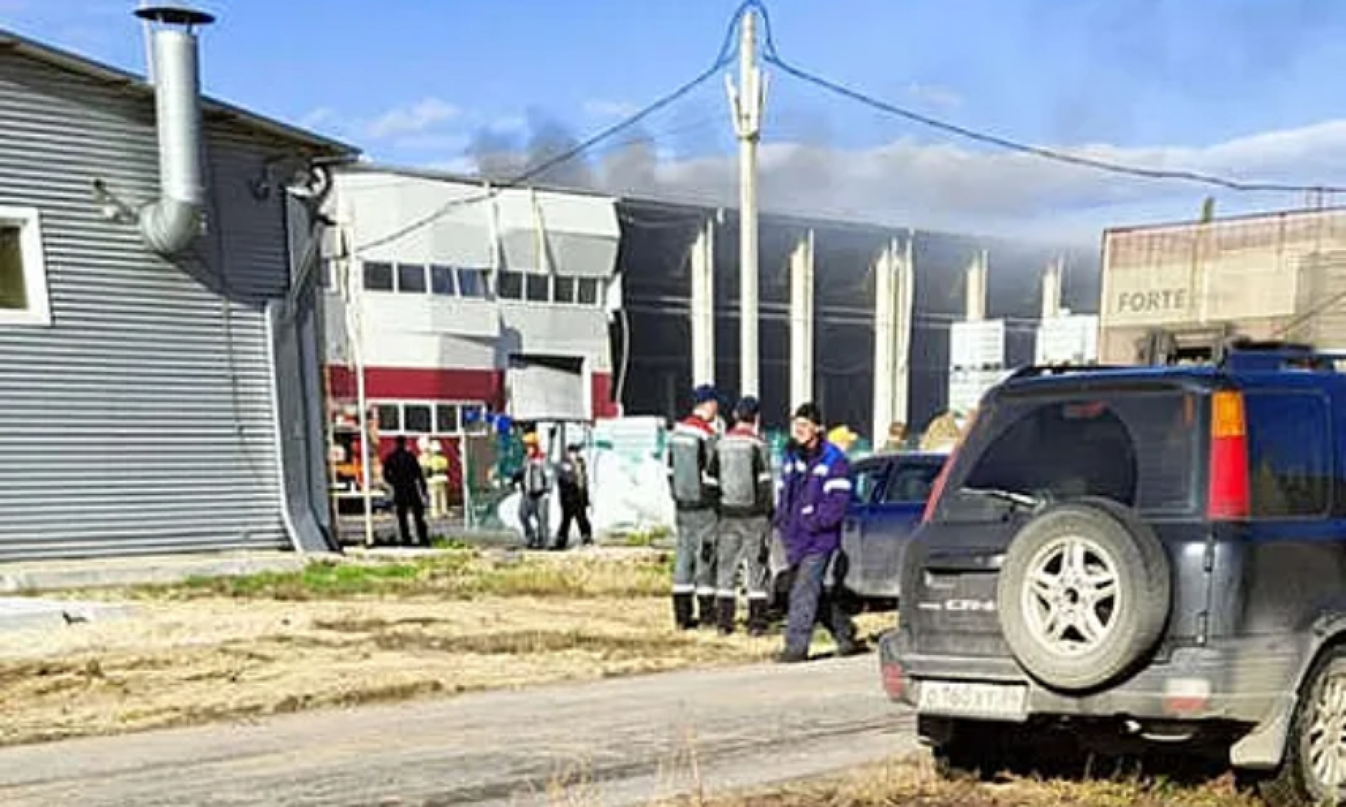 В Волгограде в результате взрыва на заводе погиб один человек