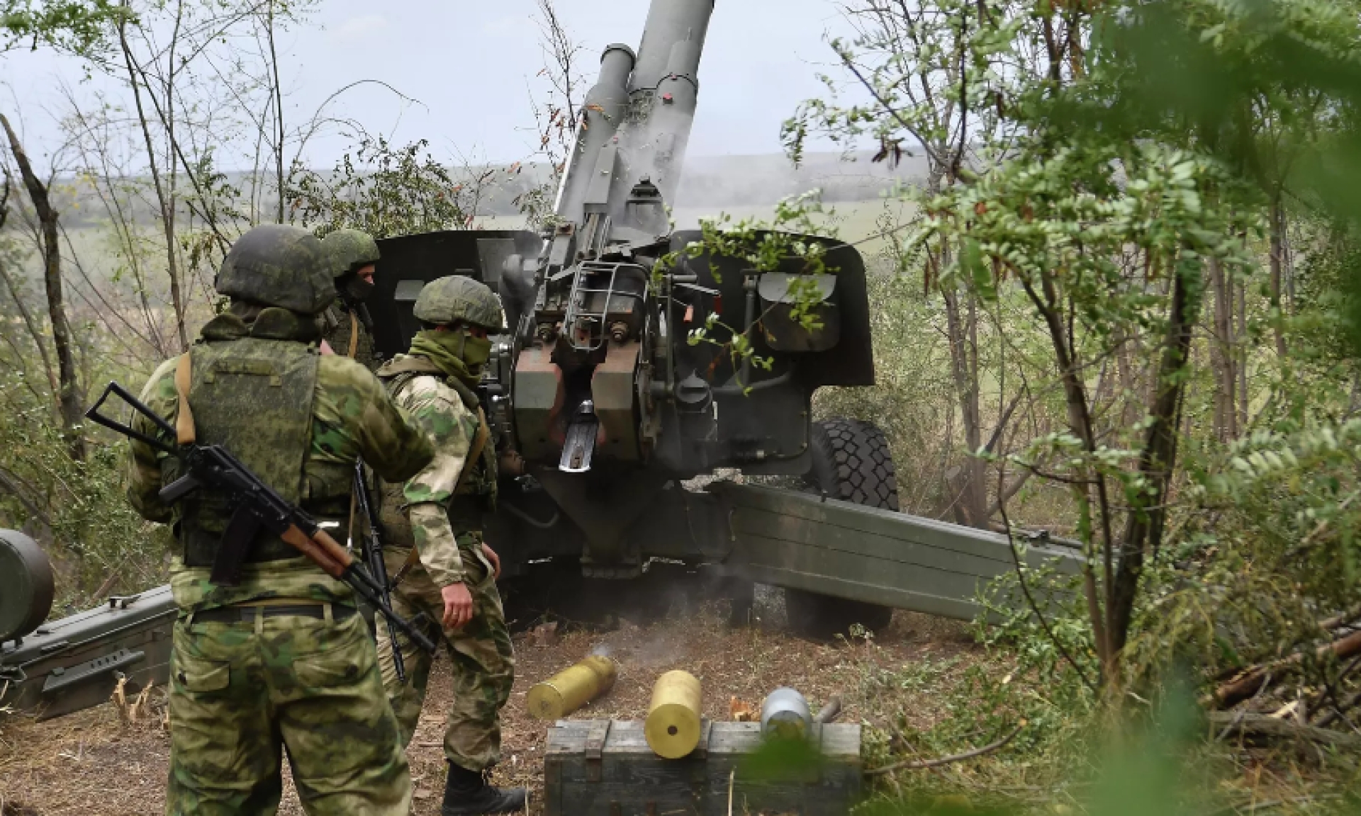 Российские военные отразили в ЛНР одновременные атаки морской пехоты и танкистов