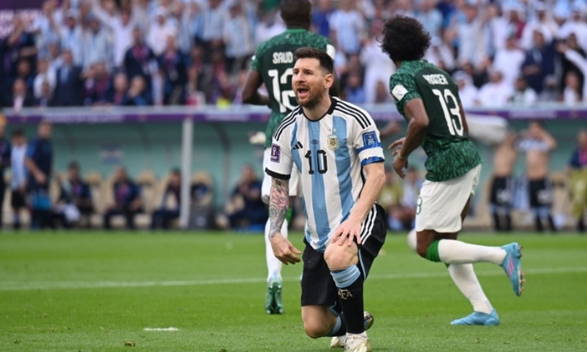 Аргентина сенсационно проиграла Саудовской Аравии в стартовом матче ЧМ-2022