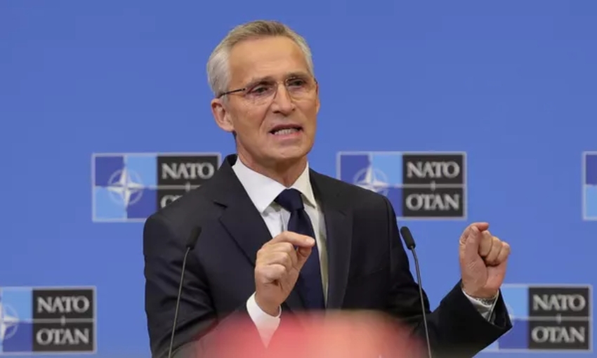 Глава НАТО Столтенберг считает, что путь к миру лежит через поставки Киеву оружия