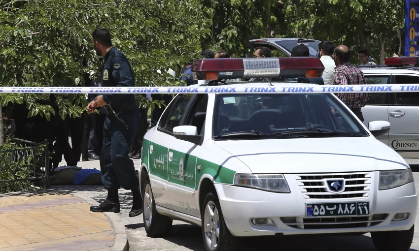 МИД Азербайджана: на посольство республики в Тегеране совершено вооруженное нападение