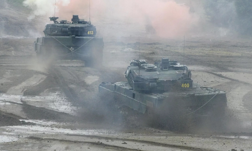 Bloomberg: признание Германии о меньшем числе танков для Украины говорит о провале Запада