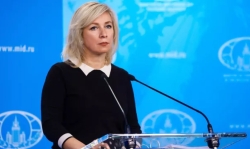 Захарова призвала Нуланд после слов об ударах по Крыму заняться белыми шарами и НЛО