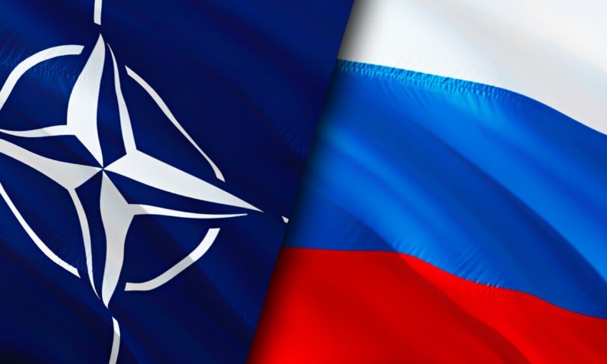 Россия и НАТО включили "режим мессенджера"