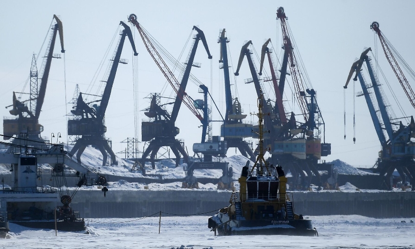 Россия может "примирить" Индию и Китай с помощью "Северного морского пути"