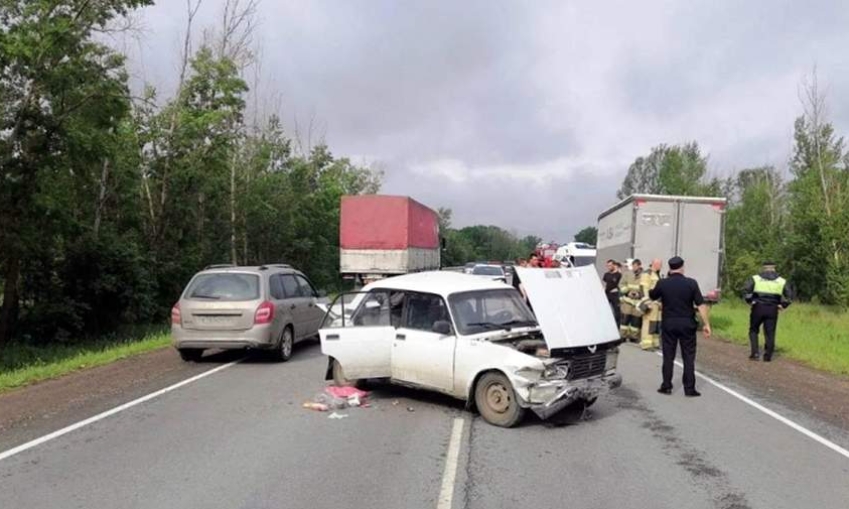 В Саратовской области в ДТП пострадали девять человек
